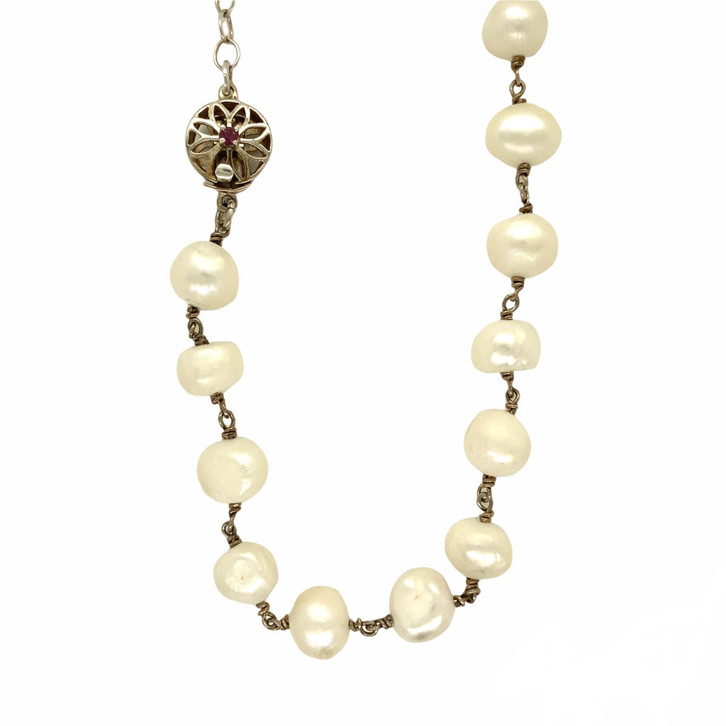 Sweet Pearl Necklace Limited Edition