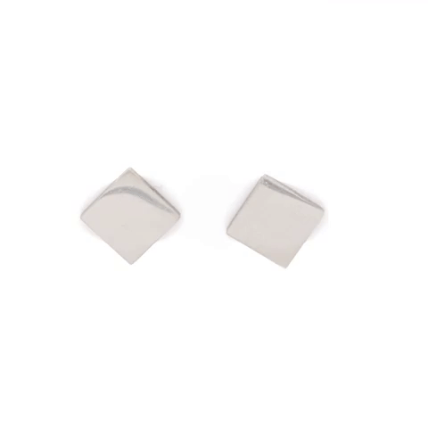 Aretes Poste Acero Cuadrado
