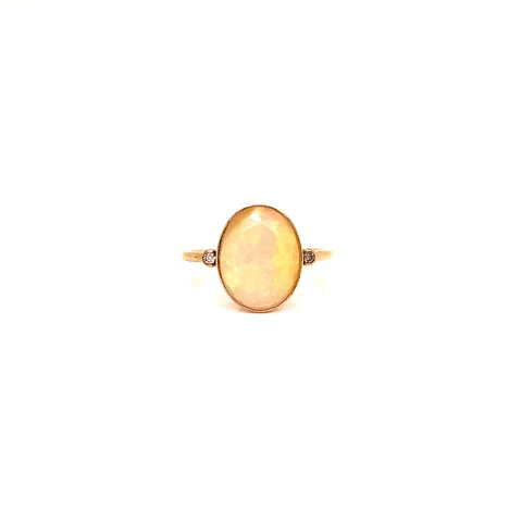 Anillo Oro 18K con Ópalo Etíope Y Diamantes