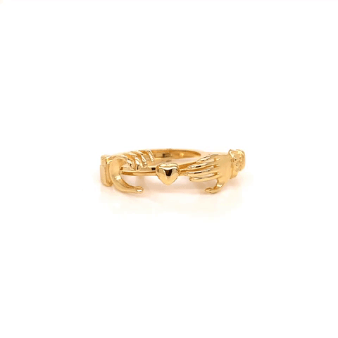 Vintage 14K Gold Claddagh Ring